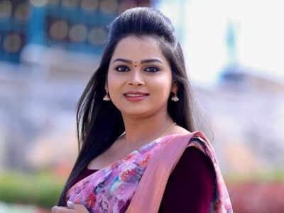 Actress Navya Narayan Gowda joins the cast of devotional show ' Yediyuru Sri Siddhalingeshwara'