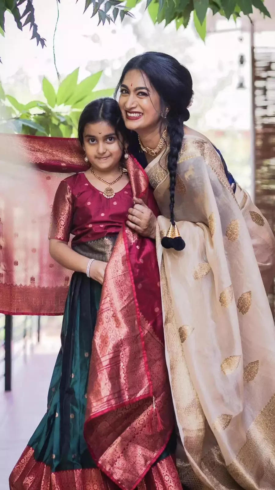 mother-daughter-matching-saree-6 • Keep Me Stylish