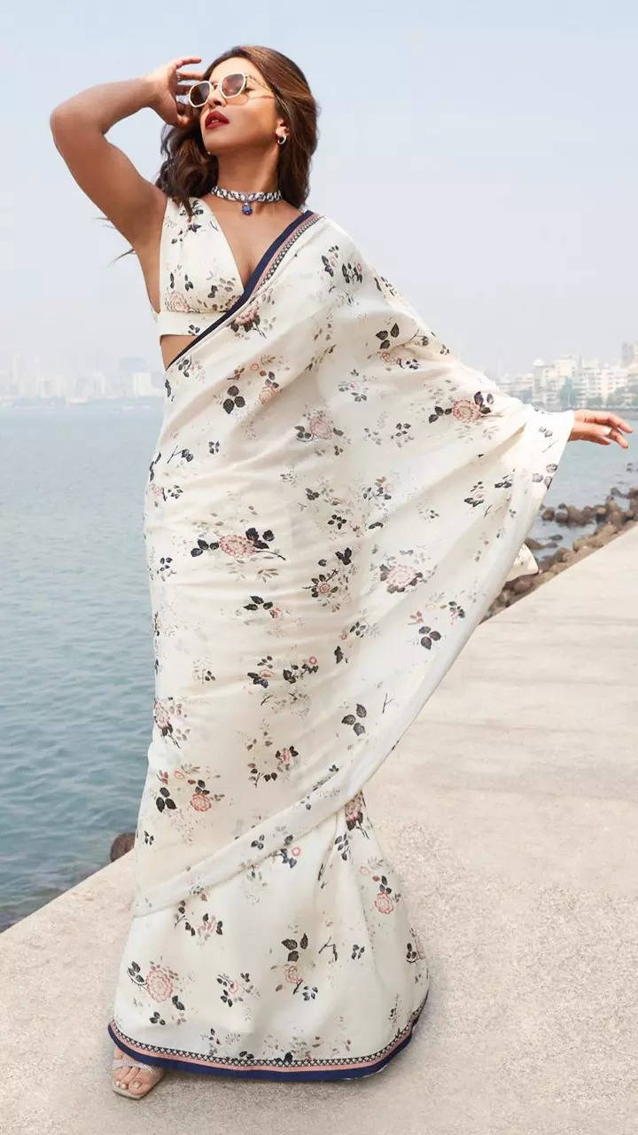 Buy Radha Krishna Saree Self Design Bollywood Pure Cotton White Sarees  Online @ Best Price In India | Flipkart.com