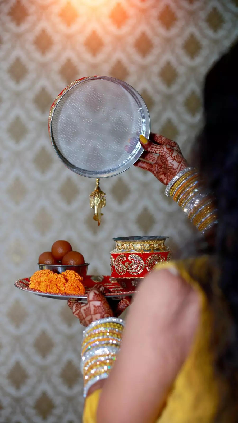 Karwa Chauth: Healthy foods to eat for Sargi