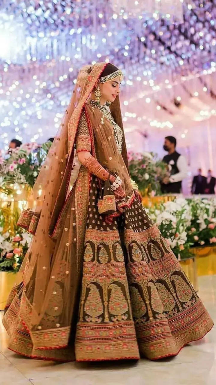 Party Wear Wedding Bridal Lehenga Designs 2022-2023 Collection | Indian  bridal outfits, Indian bridal dress, Indian bridal wear
