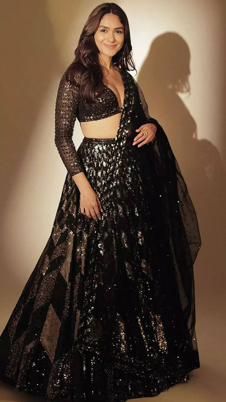 Fashion Ka Fatka USA - Jannat Zubair Style Beautiful Sequence Work Ruffle  Lehenga Choli rakhi special Offer ! Perfect lehenga choli, saree and Salwar  suits for all discounts Up to 50% inquires