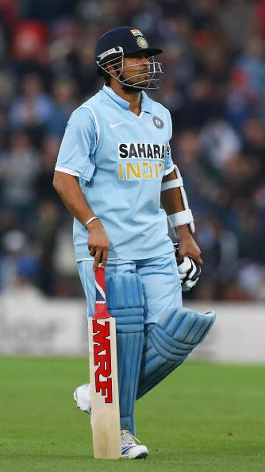 Most dismissals on 99 in ODIs