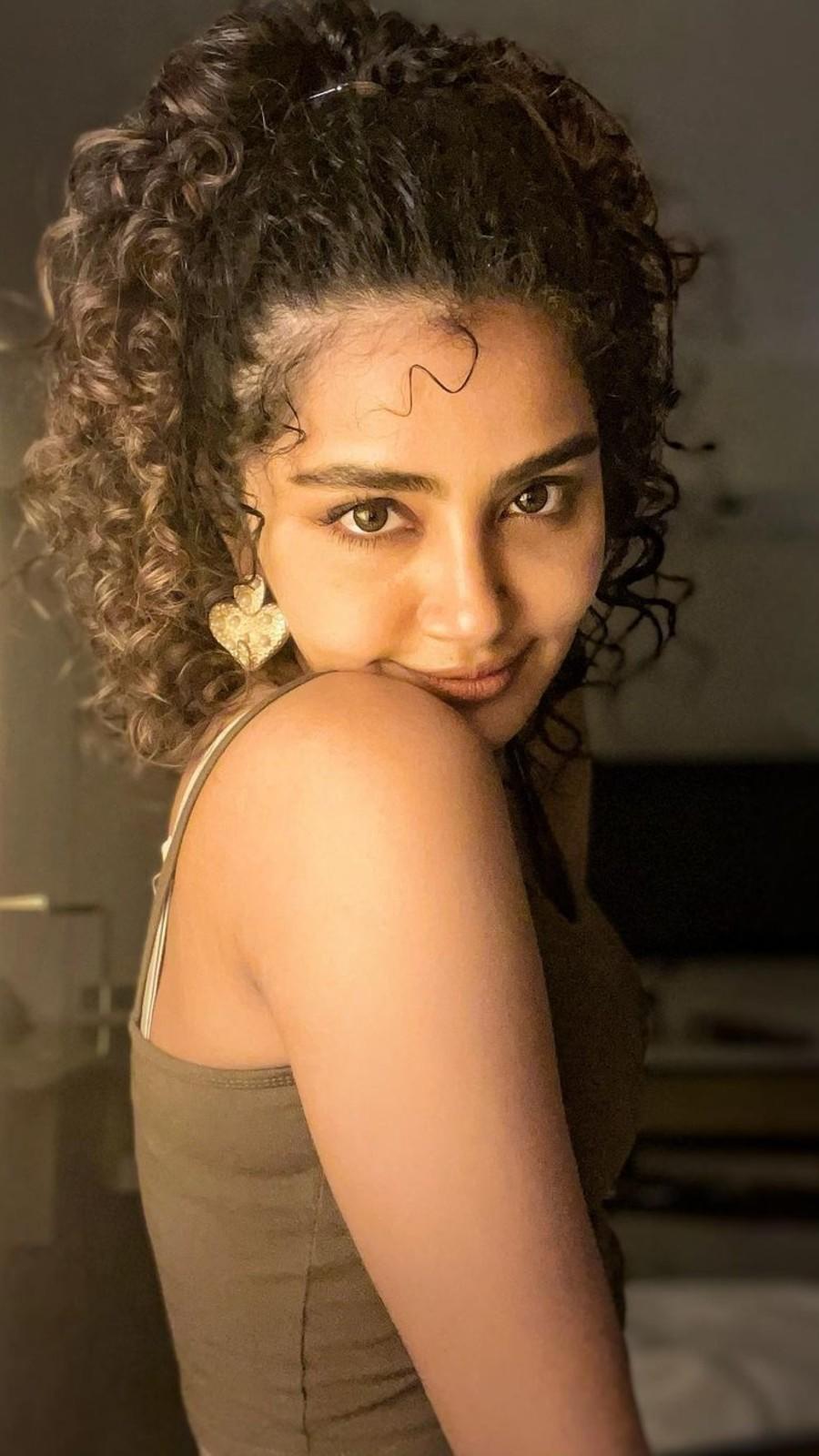 Curly haired beauties of Tollywood | Times of India