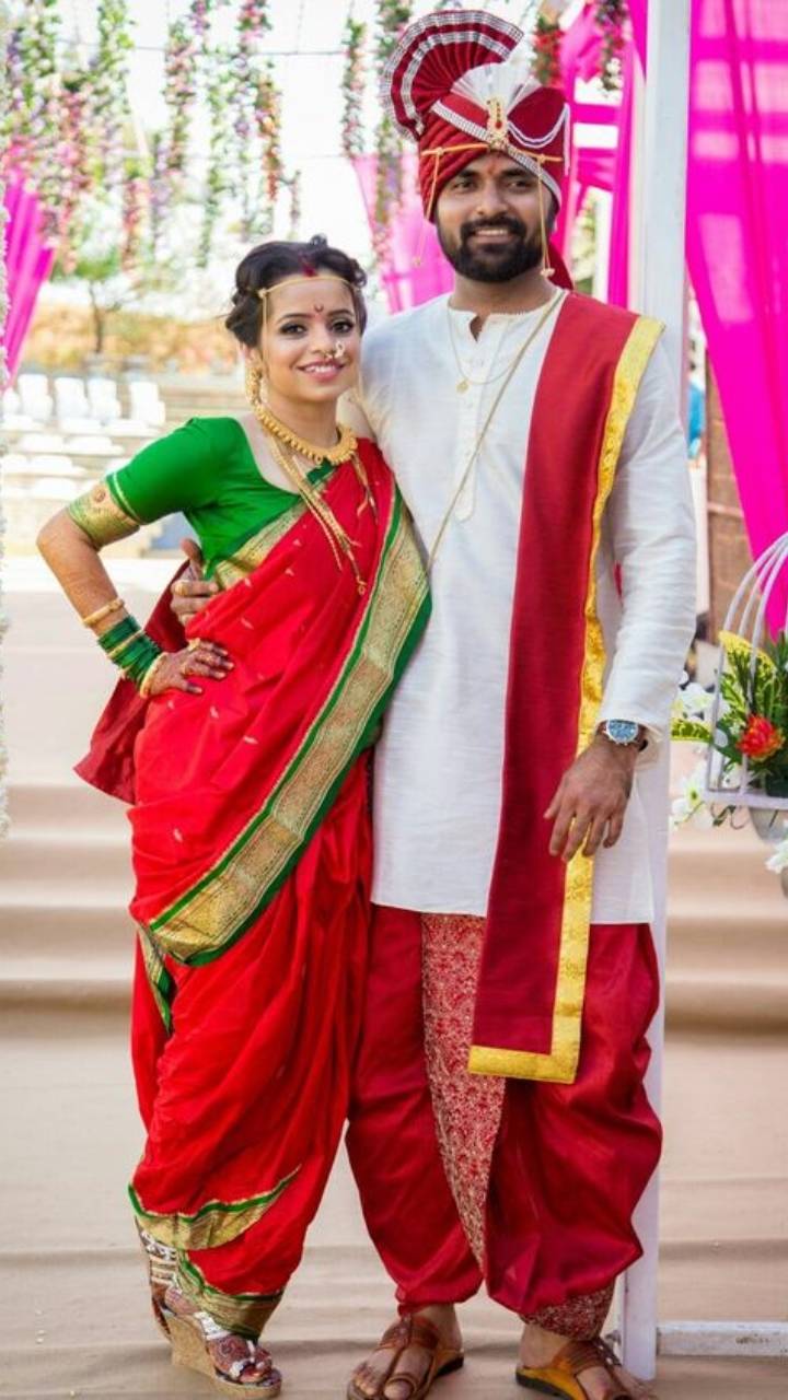 Aj khup Sundar dist rav ti | Indian wedding poses, Couple wedding dress,  Indian wedding photography couples