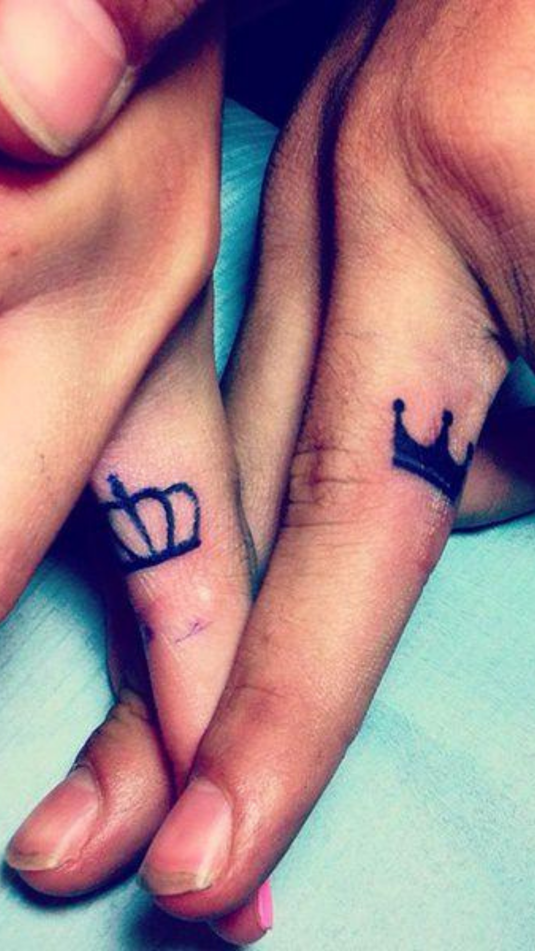 mr_tattooholic_tattoo 📲 9558126546 #smalltattoos #crown #crowntattoo # kingtattoo #fingertattoos #mr… | Crown hand tattoo, Crown finger tattoo,  Him and her tattoos