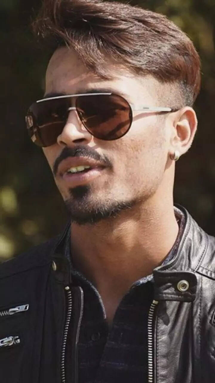 Hardik Pandya Hairstyle | The best hairstyles of Hardik Pandya | Times of  India