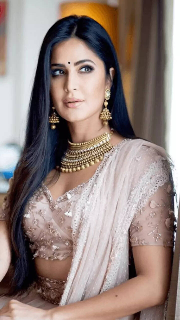 Katrina Kaif Hairstyle: 10 best hairstyles of bride-to-be Katrina Kaif |  Times of India