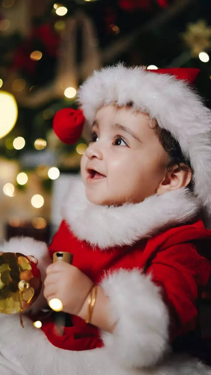 Baby Nila's Christmas photoshoot is too cute to be missed | Times of India