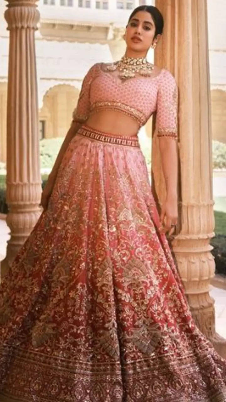 A roundup of Alia Bhatt's bridal trousseau