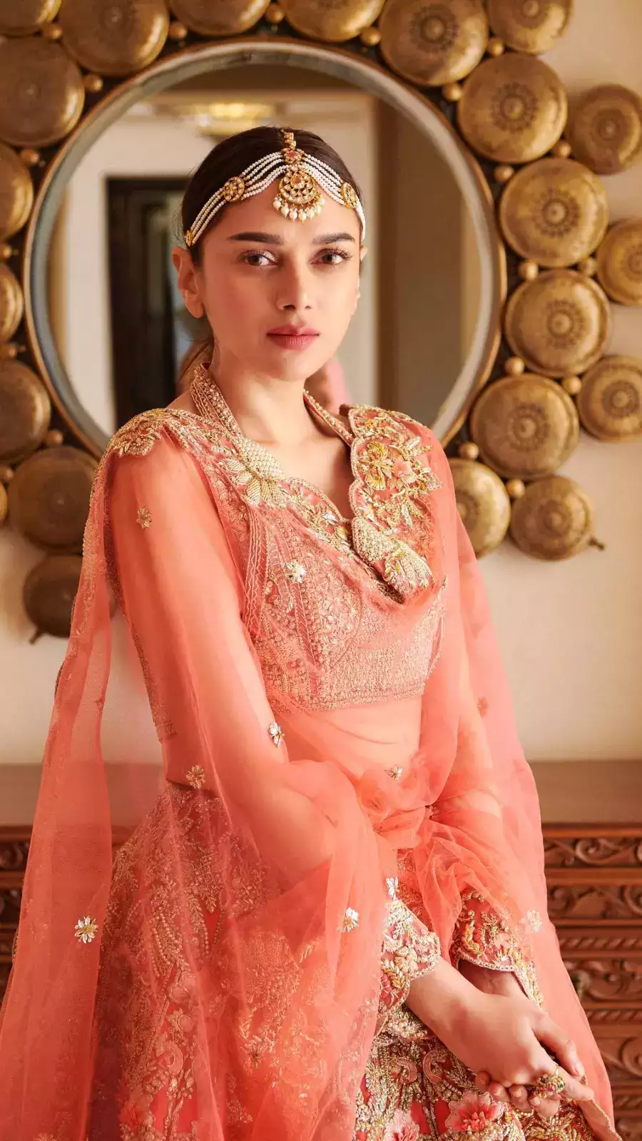 Aditi Rao Hydari Looks Ethereal in Sabyasachi Lehenga for Khush Wedding  Magazine Shoot | 🎥 LatestLY