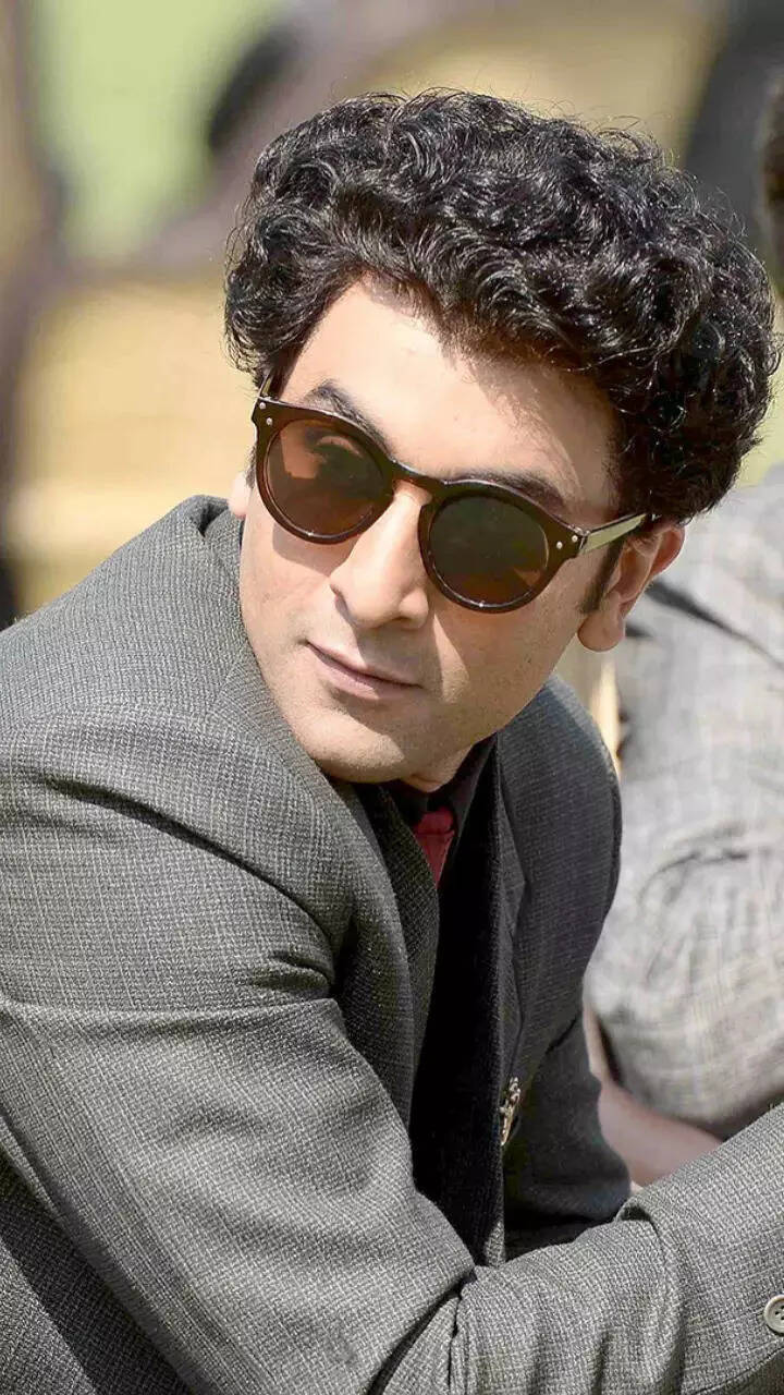 Ranbir Kapoor - Prince of Teens - #ranbirhairstyle #newlook 😻😘  #handsomehunk 😙❤ #ranbirkapoor 💋👑 . . . #mine #baelove #loveranbirkapoor  #cute #hairstyle #newlook #loveu #lovehim #rkfan #rkfanforever #ranbrian  #rkholics #ranbirkapoor ...