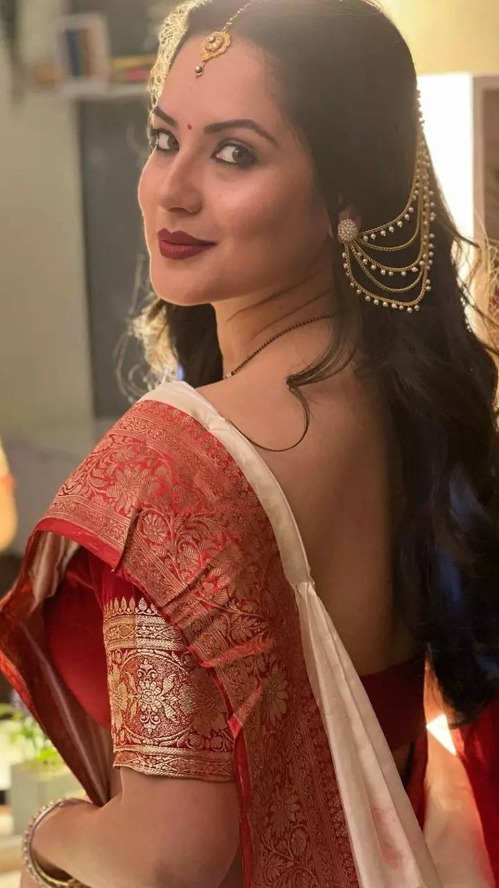 Puja Banerjee's best saree looks from 2022