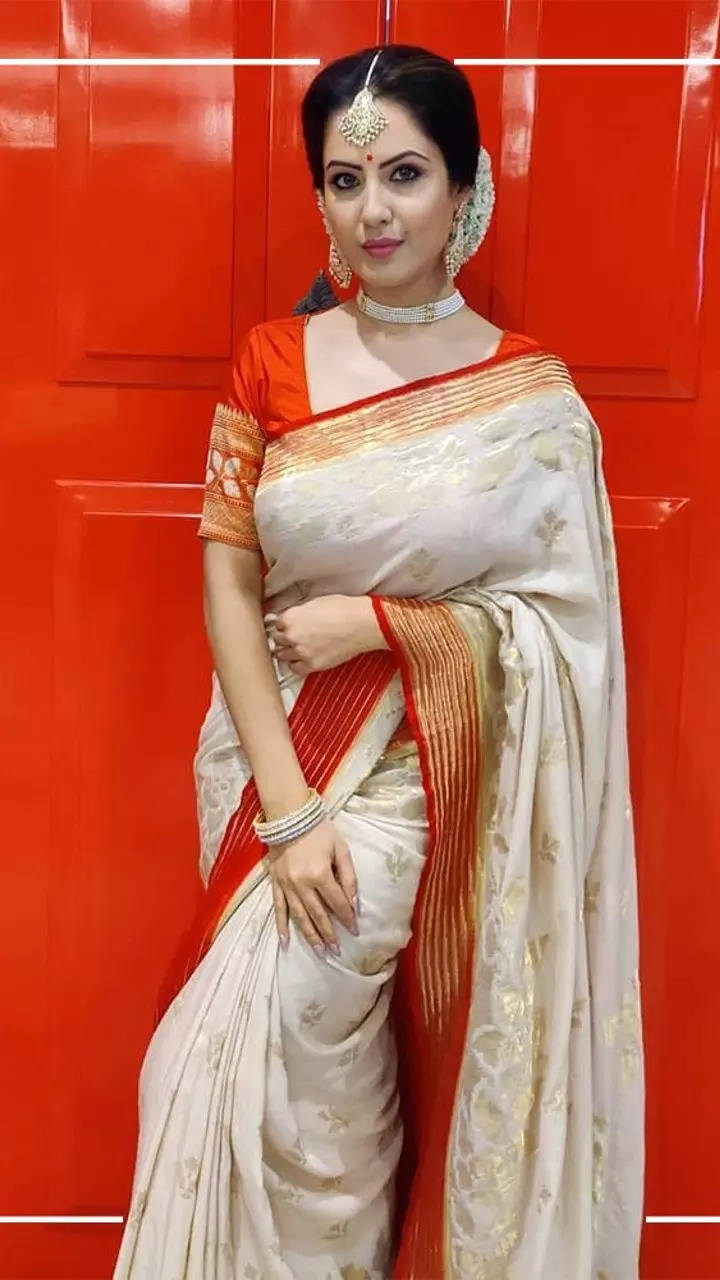 Top 15 Rupali Ganguly-inspired Bengali sarees for Durga puja | The Times of  India