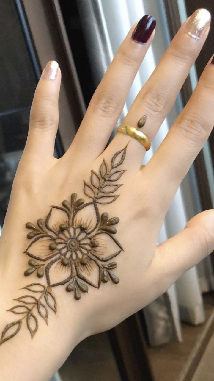 125 Stunning Yet Simple Mehndi Designs For Beginners|| Easy And Beautiful  Mehndi Designs With Images | Mehndi designs for beginners, Mehndi designs  for hands, Mehndi designs for fingers