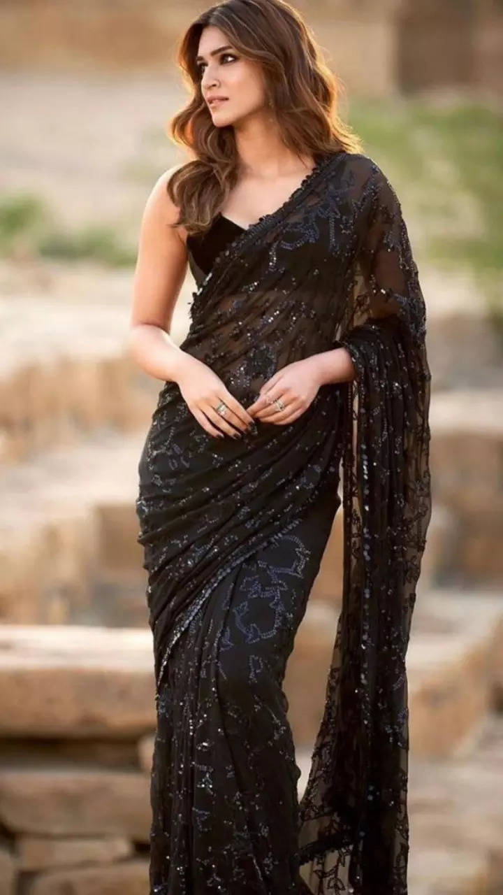 Shop the Hottest Black Net Saree Online Now