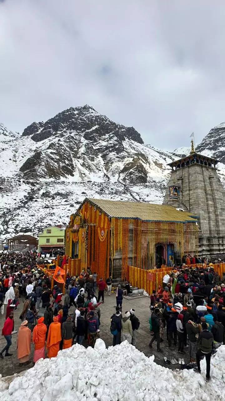 Kedarnath temple opens to pilgrims under snow | Times of India