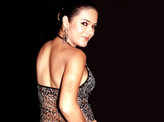 Backless Udita