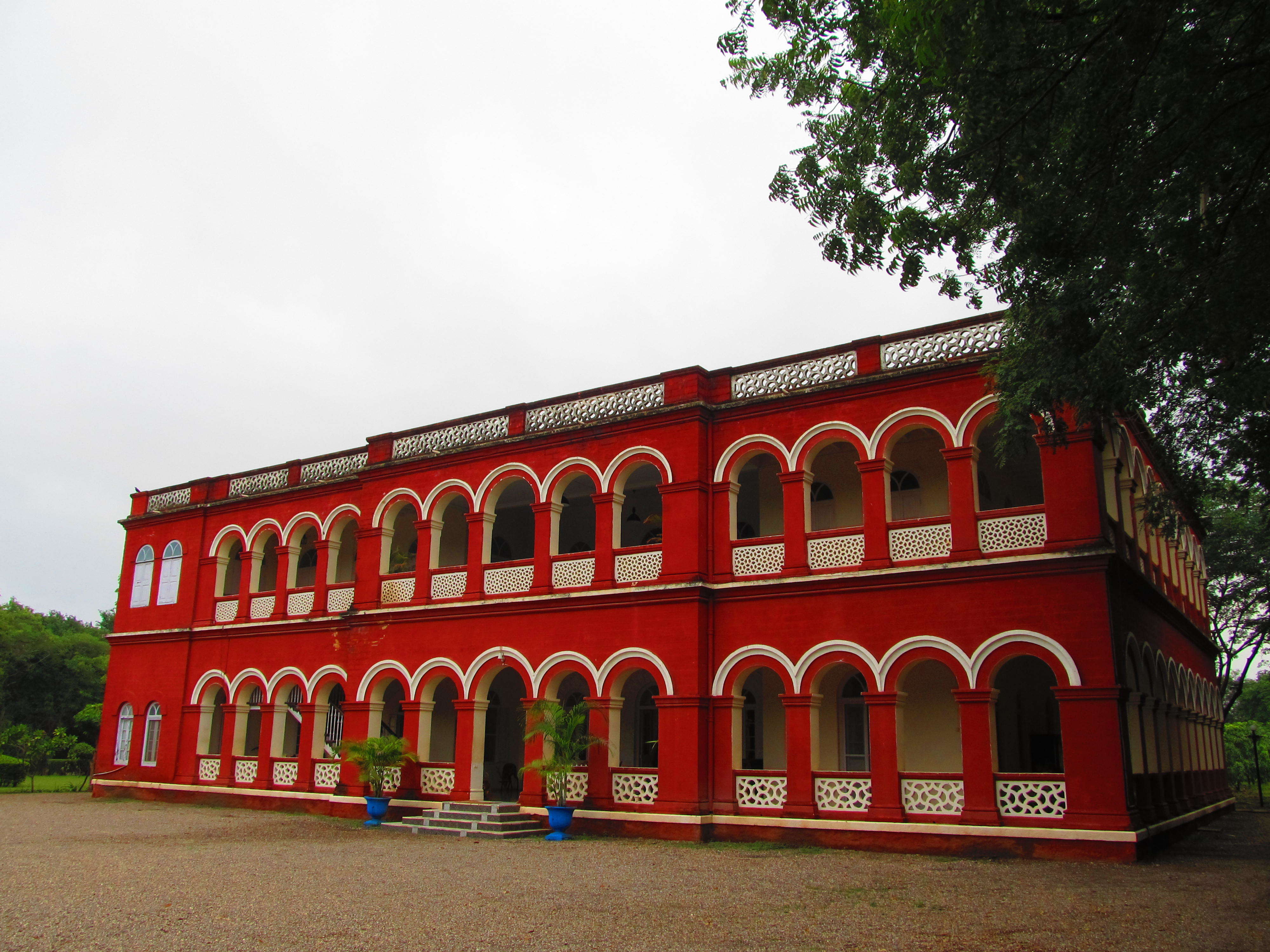 4 Another Gondal Palace