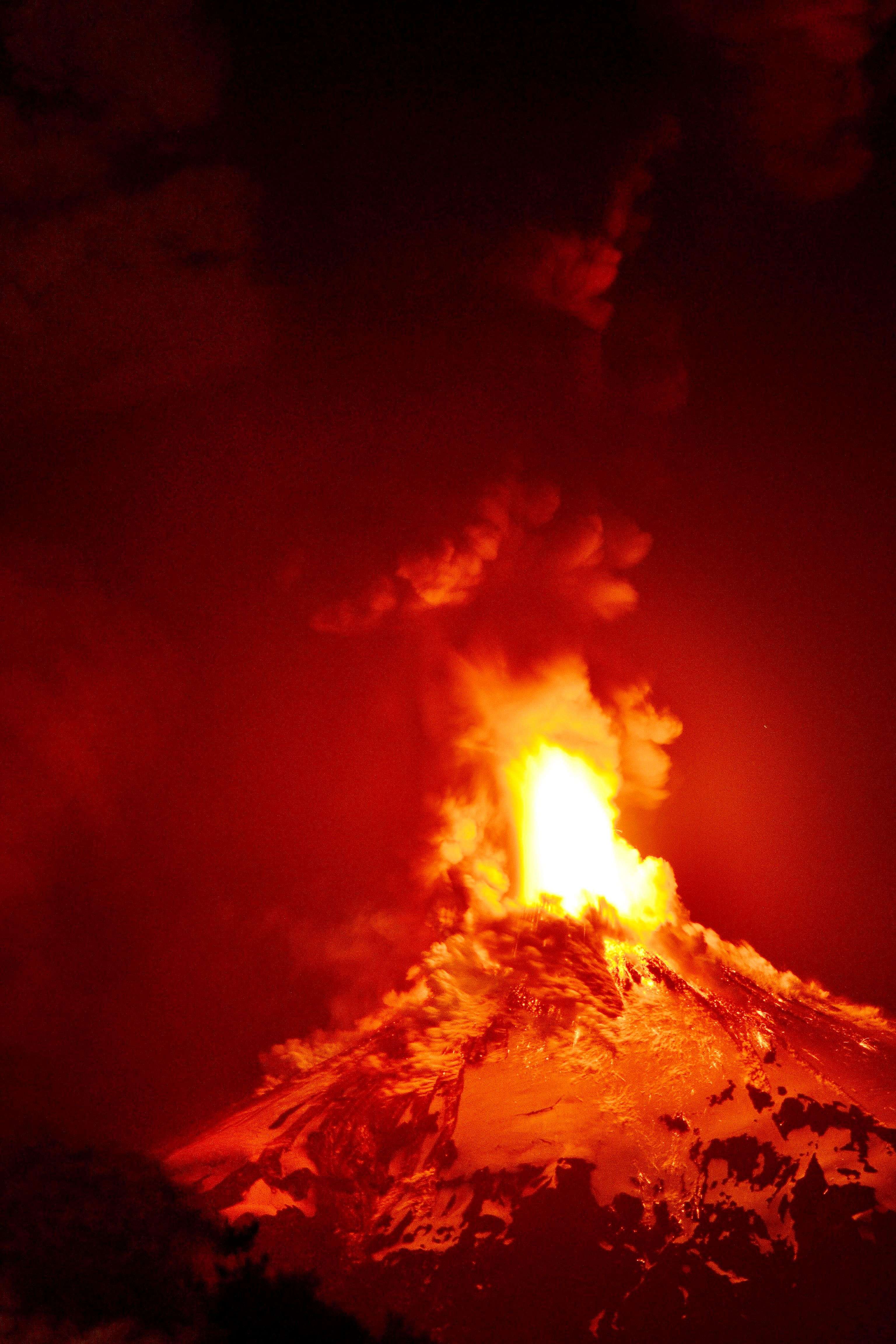 CHILE-VOLCANO-VILLARRICA