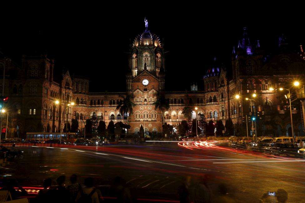 Traffic moves in front of the Chhatrapati Shivaji terminus railway station, also known as Victoria terminus, before Earth Hour in Mumbai. (REUTERS/Shailesh Andrade/Files)