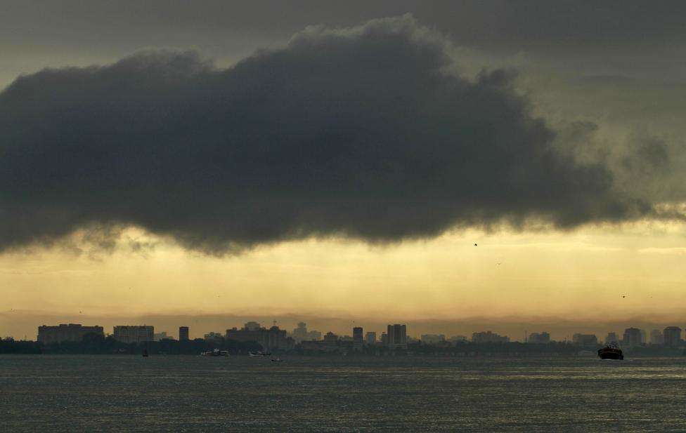 Pre-monsoon clouds gather above the southern Indian city of Kochi. (REUTERS/Sivaram V/Files)