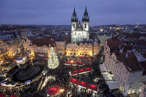 Illuminated traditional Christmas market at the Old Town Square in Prague, Czech Republic  (Photo Courtesy: David W Cerny / Reuters)