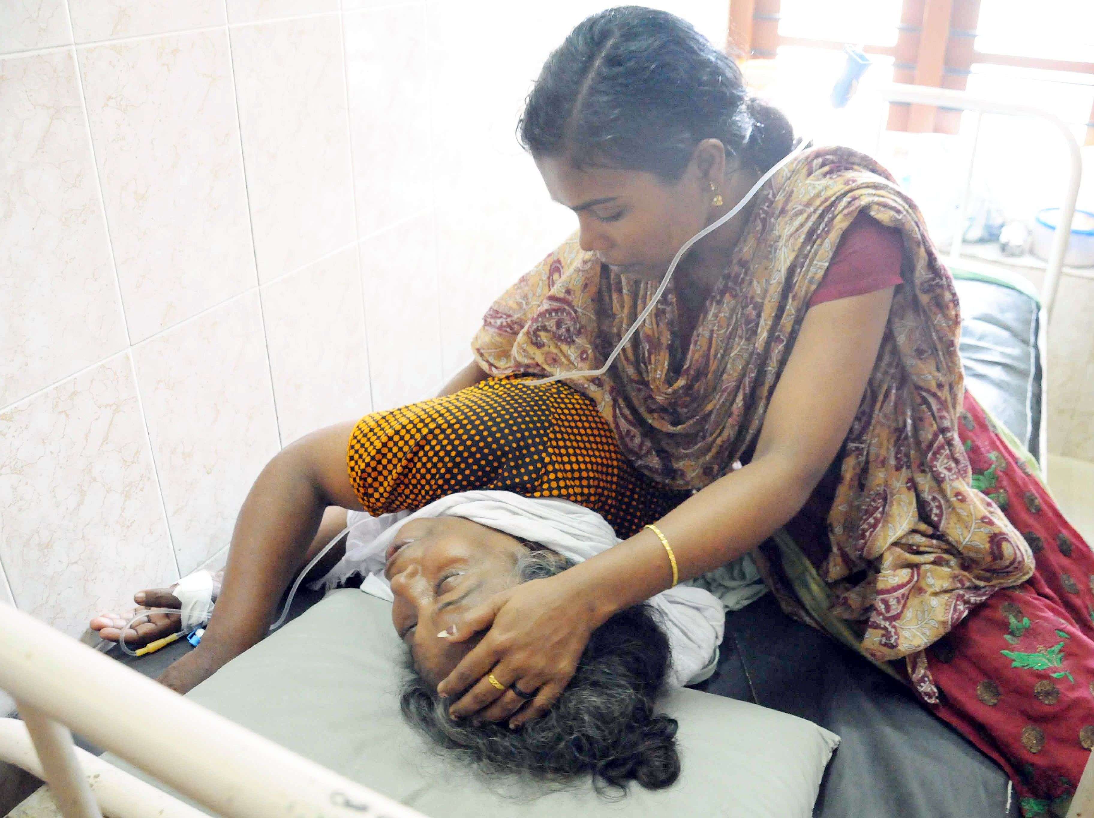 Jisha's mother at Perumbavoor taluk hospital (photo: TOI)