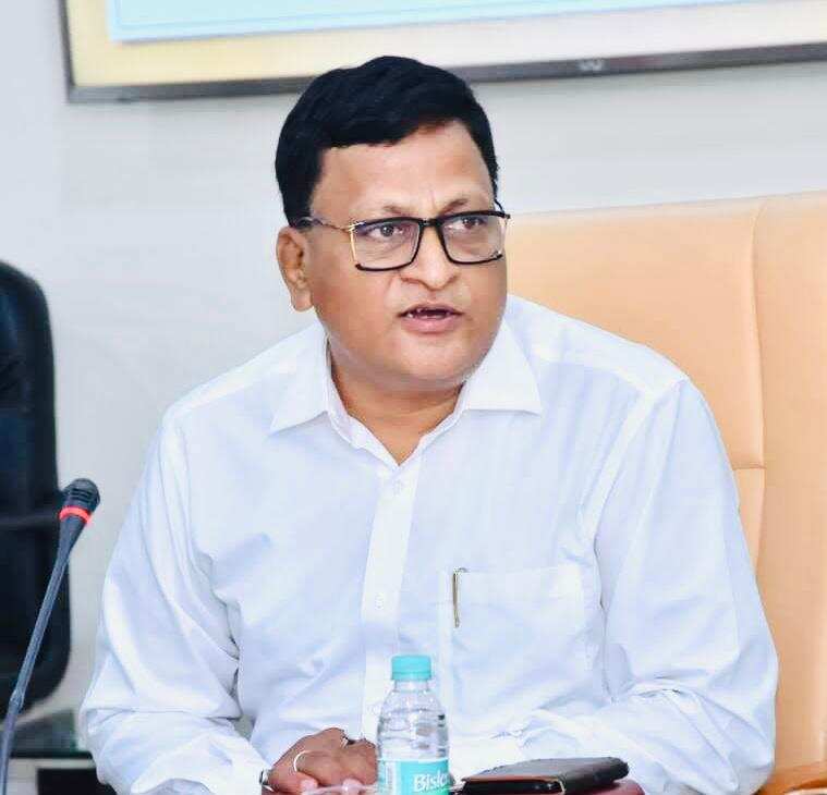 Go to the profile of Prof M K Agrawal