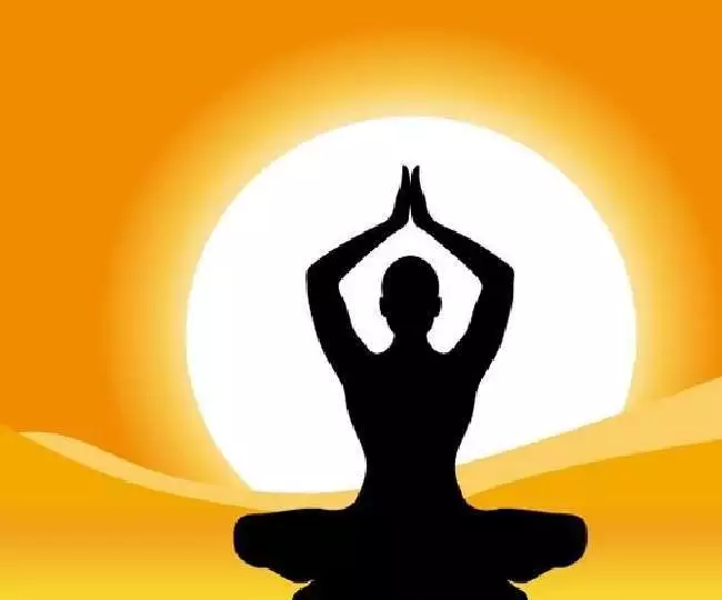 15 mins of Yoga & Meditation combo can positively impact your Work