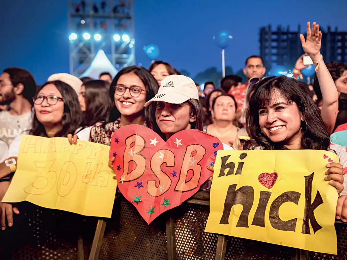 Fans at the concert