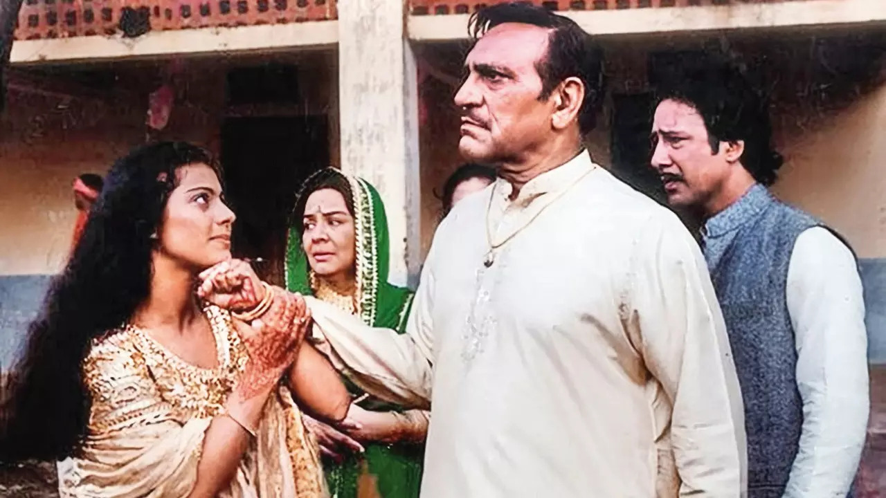 Amrish Puri in DDLJ Amrish Puri in DDLJ