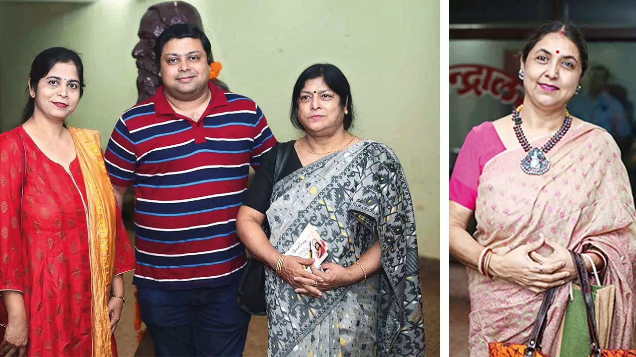 (L) Chotty, Amlan and Pratima Goswami (R) Nilashree