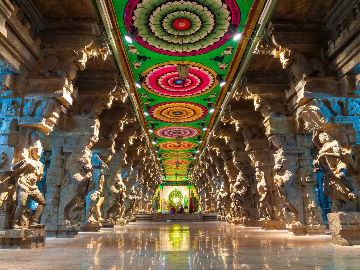 Madurai Meenakshi Amman Temple History, Architecture ,Timings & Dress Code  | Meenakshi Amman Kovil - YouTube