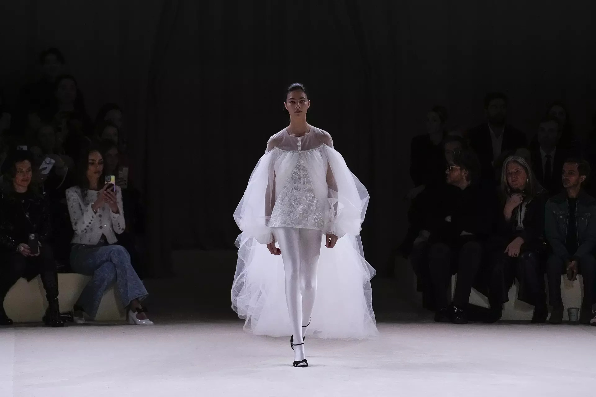 Chanel&#39;s spring couture show is a button-inspired ballet on the Paris runway