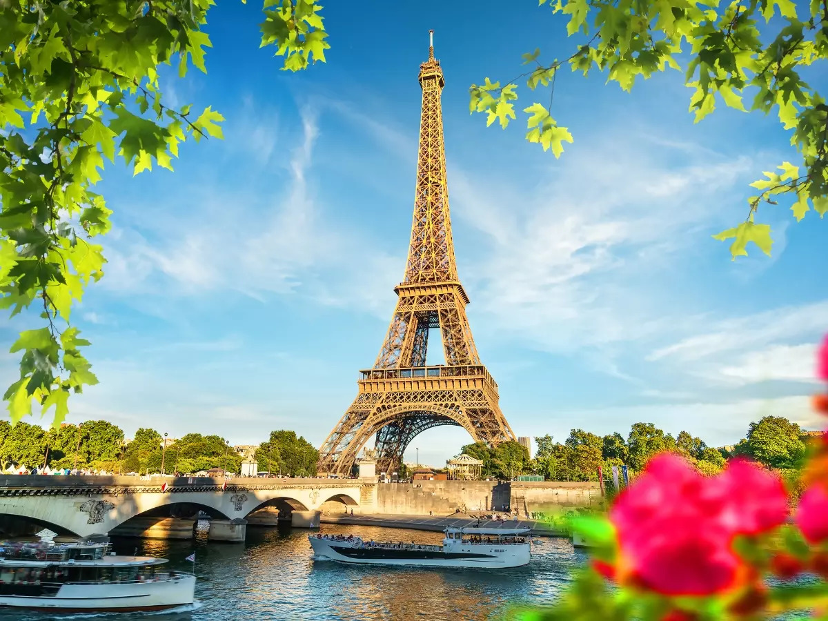 Paris Eiffel Tower shuts down for visitors amid protest Times