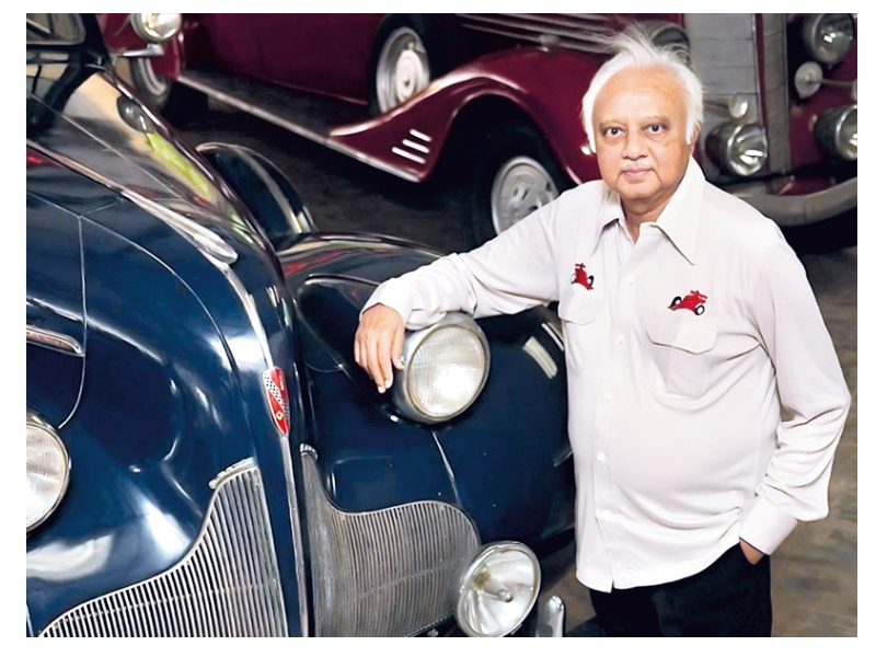 The late Mr Pranlal Bhogilal at Dastan Autoworld Museum Ahmedabad with a 1939 Buick Century