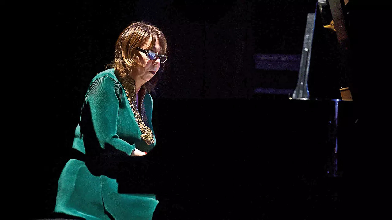 Rita Marcotulli, a pianist and composer, has influences from Brazilian, African, and Indian music