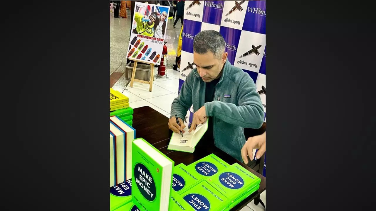 Ankur Warikoo book signing (Image: ankurwarikoo/Instagram)