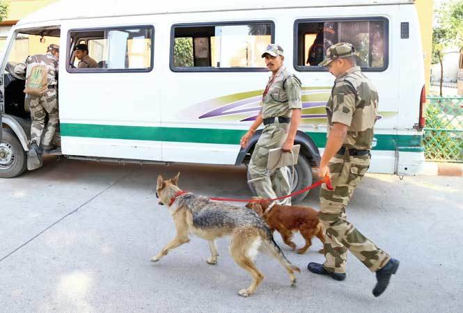 CISF officials recently conducted a mock drill at the Shastri Park Metro Station (BCCL)