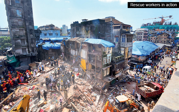 Husaini Building collapses: Mumbai building collapse: 24 dead, 13 ...