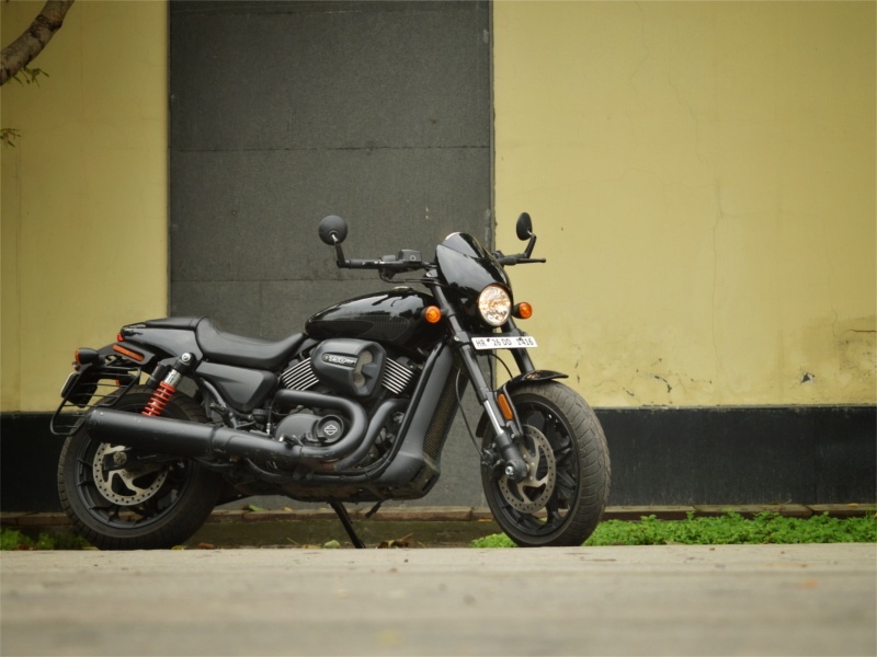 Street Rod Harley Davidson Street Rod 750 Review The Unconventional H D Times Of India