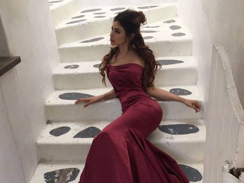 Mouni Roy - The birthday girl 6 Image result for mouni roy hot