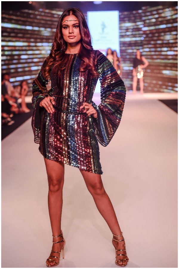 Noyonita Lodh (Yamaha Fascino  Miss Diva 2014-Miss Universe India) in a sequinned number