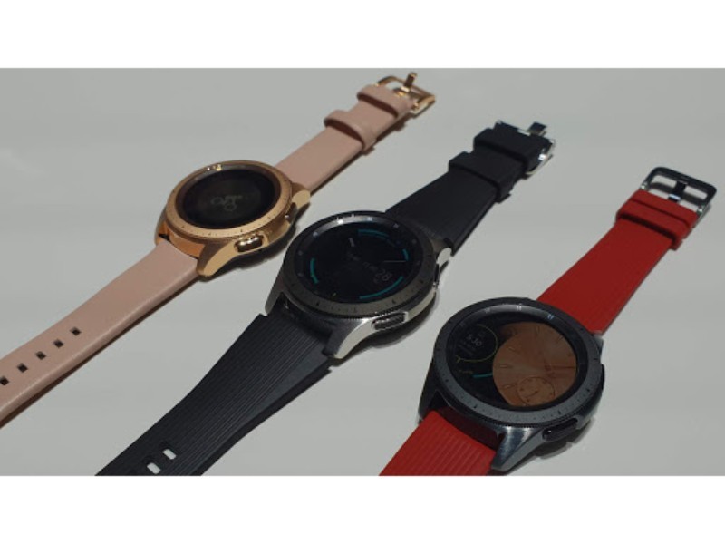 galaxy watch 42mm waterproof