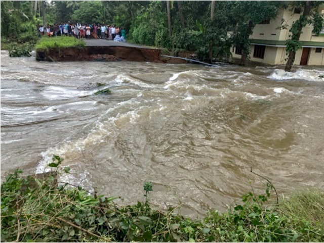 Kerala Floods: Centre Declares Kerala Floods A 'calamity Of Severe Nature'