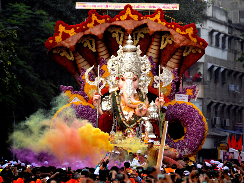 ganpati visarjan Ganpati Visarjan 2018 Best pictures from immersion