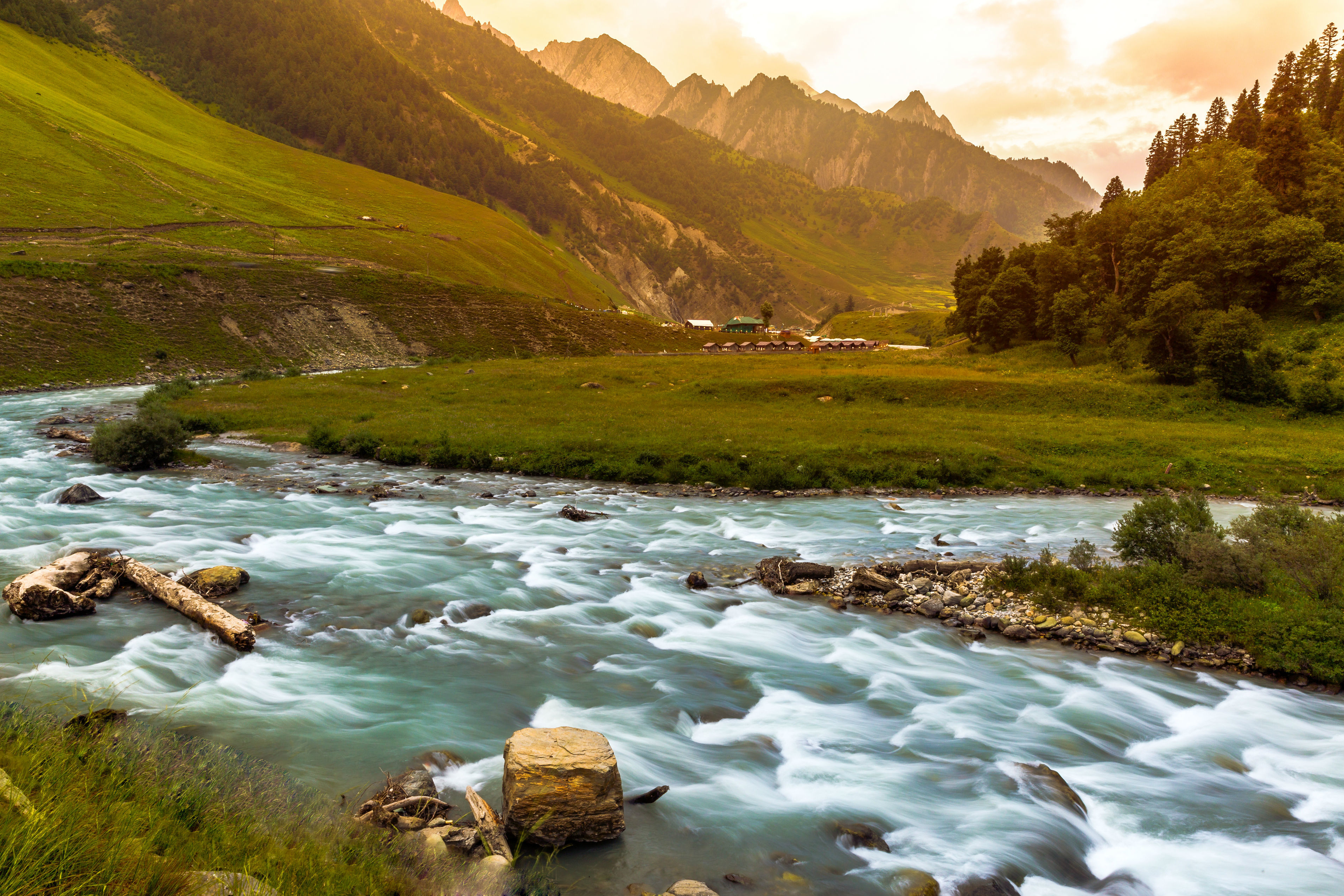 A Day Trip To Sonmarg Revealed The Beauty Of Kashmir Times Of India Travel