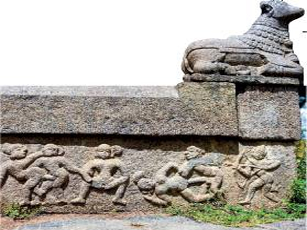 1000 year old erotic art & sculpture found near Tiruvannamalai –  Tiruvannamalai Tourism