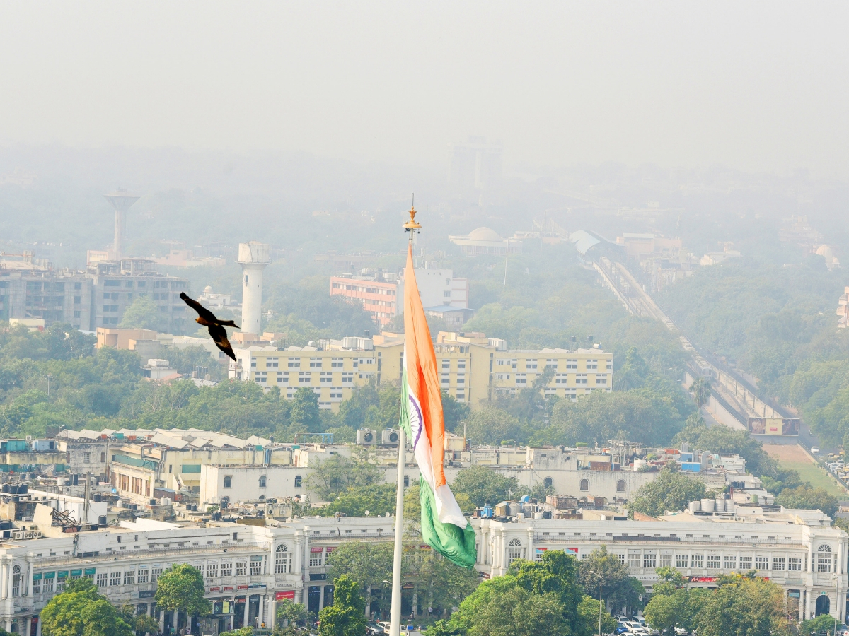 The city skyline is pictured amid heavy smog conditions I Delhi on Tuesday. (Photo: TOI) Untitled design (57)